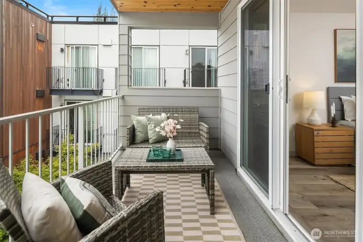 Dreamy terrace to soak in the sun and relax.