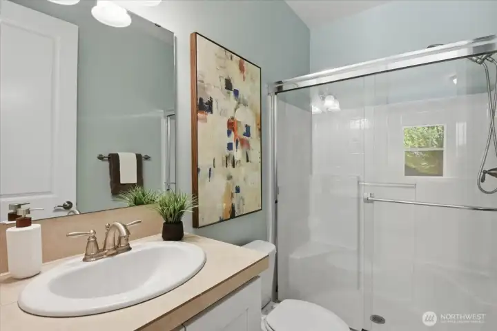 Main Floor ensuite bathroom
