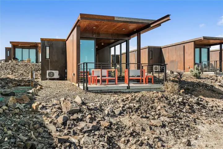 Welcome to 23692 NW Cliffe Pointe RD