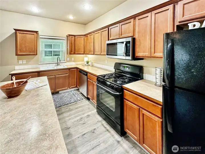Another kitchen view...this shows the range with gas cook-top.