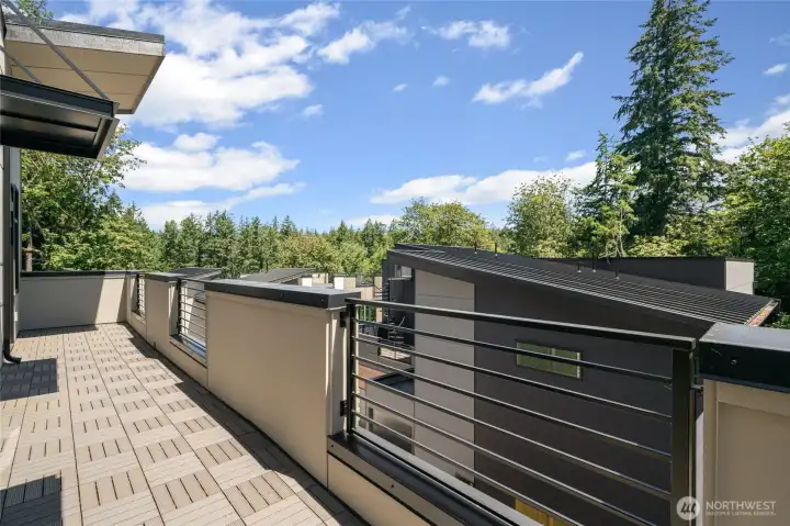 One of many decks shared by guest rooms One of many decks shared by guest rooms
