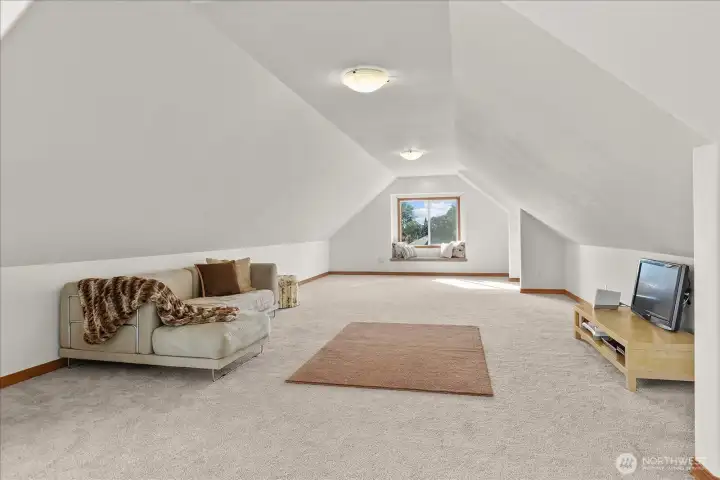 Finished Upper Level Finished Upper Level