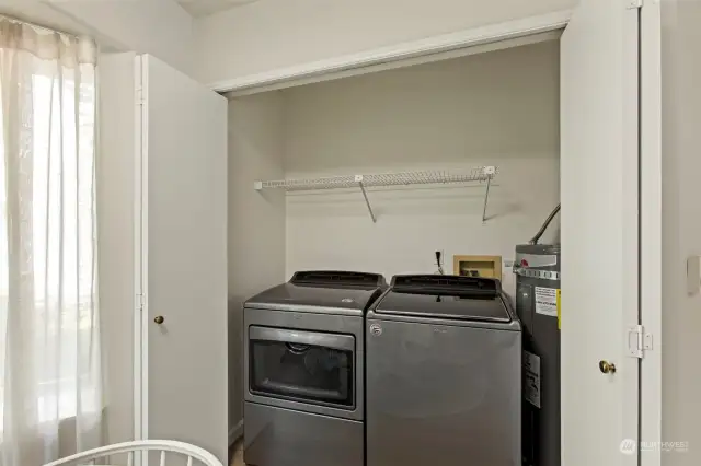 Washer/Dryer in unit
