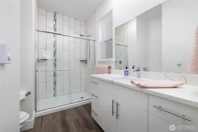 Primary ensuite bathroom