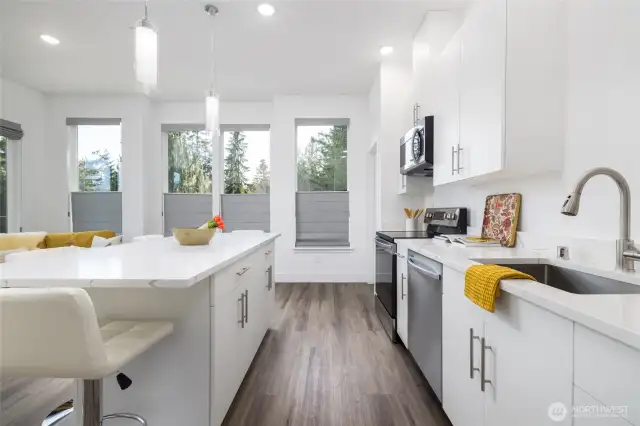Views and large windows with custom blinds