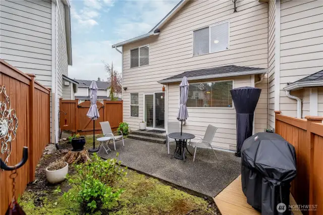 Tranquil, fenced patio area