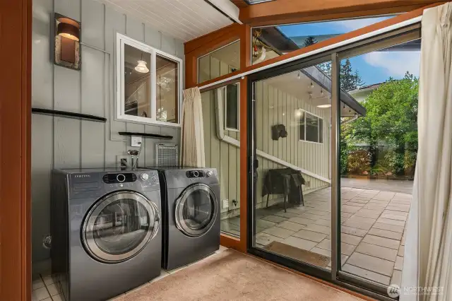 sunroom includes laundry