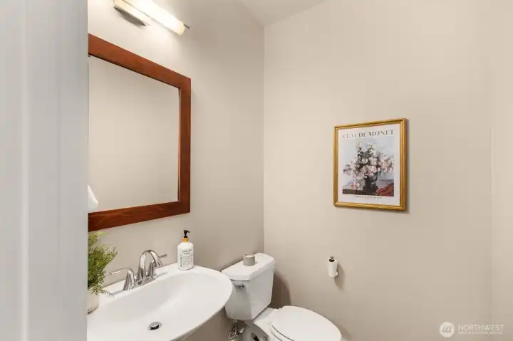 Main powder room