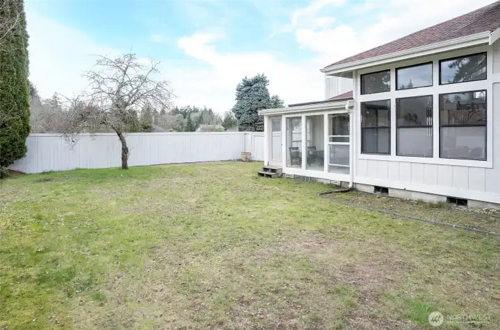 Large back yard fully fenced