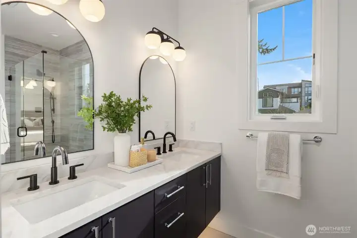 Photo of 13127, featuring similar floor plan and finishes