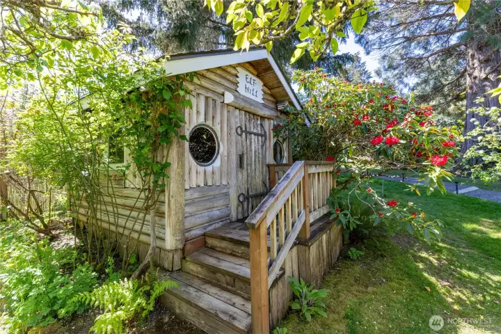 Play Cabin