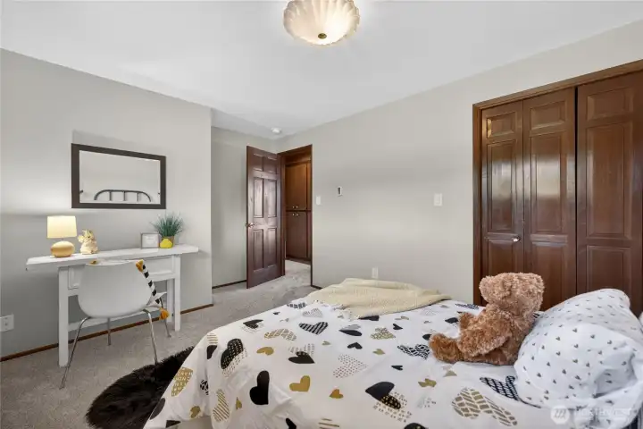 Bedroom upstairs. Bedroom upstairs.