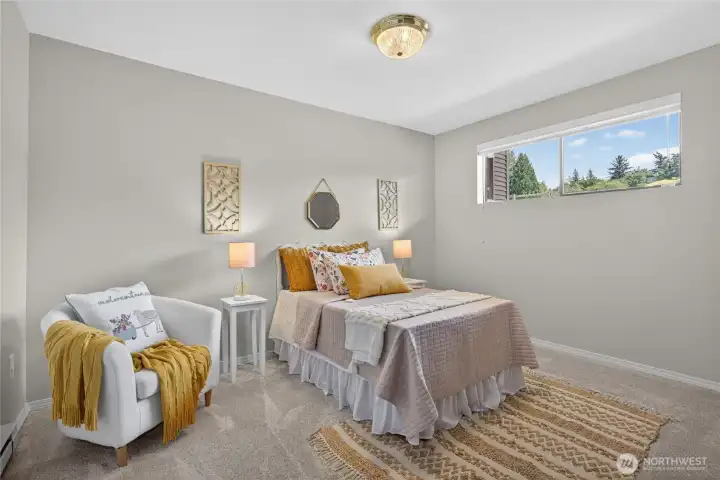 Another bedroom on the lower level —- 6 bedrooms in total, 3 non-conforming. Another bedroom on the lower level —- 6 bedrooms in total, 3 non-conforming.