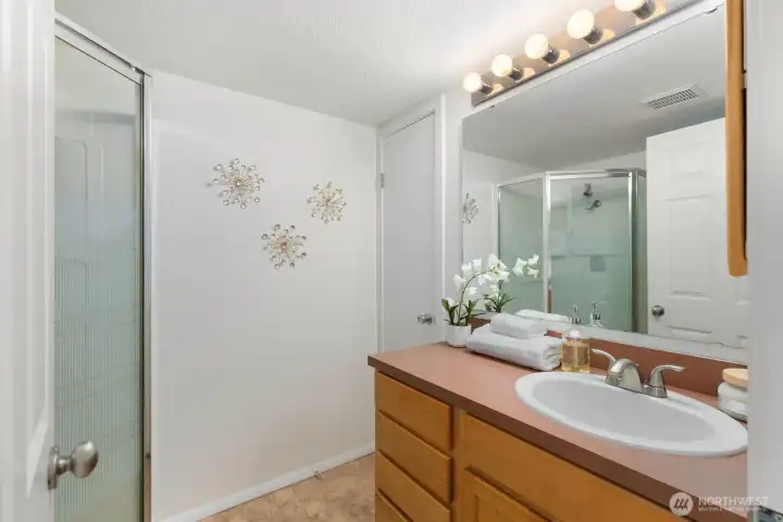 Second bathroom Second bathroom
