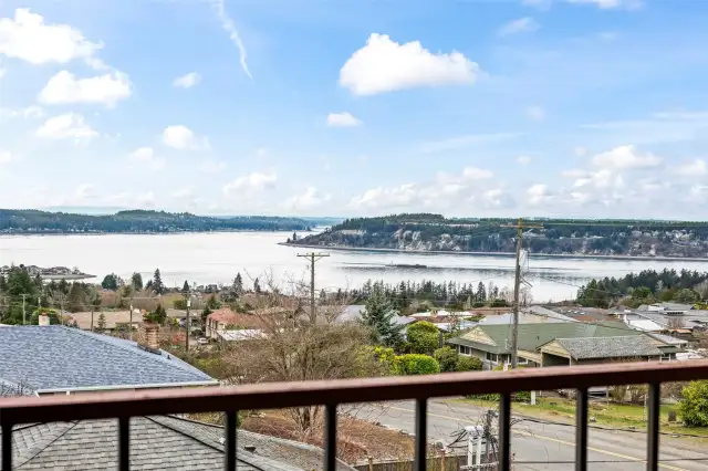 From the deck, spot orcas, seals, and marine traffic — the Sound comes alive with activity and natural beauty.