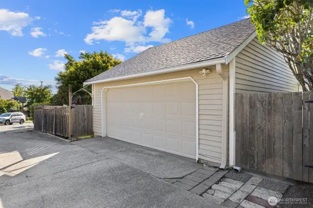 This is a 2-car garage with a door that leads you directly into the home.