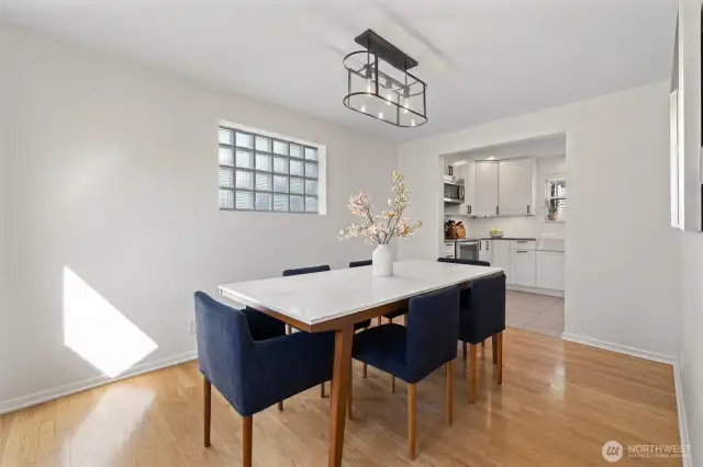 This is a fairly large dining room.