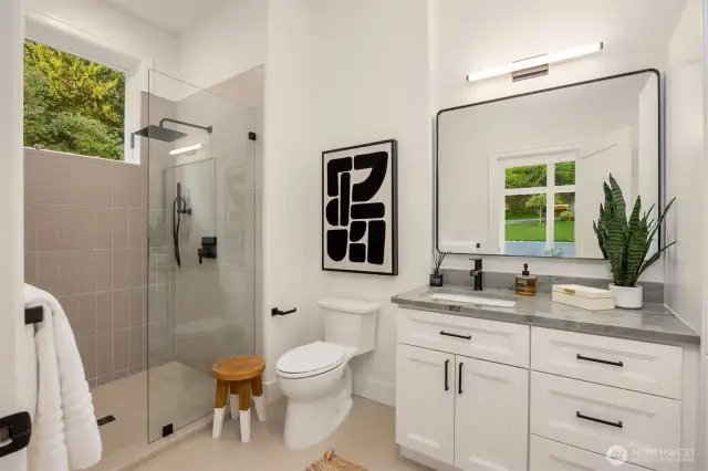 2nd bedroom's ensuite bath.