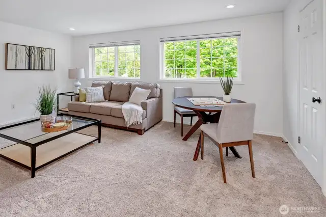 Bonus Room/4th Bedroom