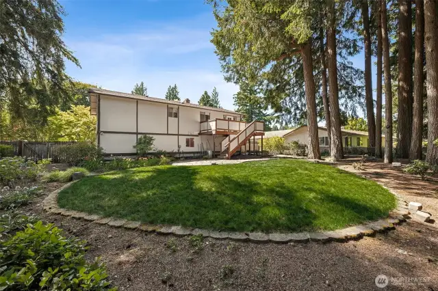 Park like, established back yard has lots of space!