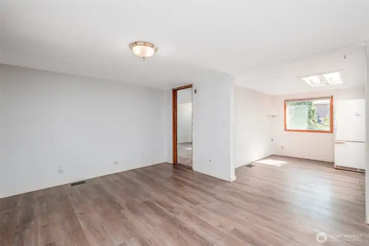 Dinning Room/Family Room