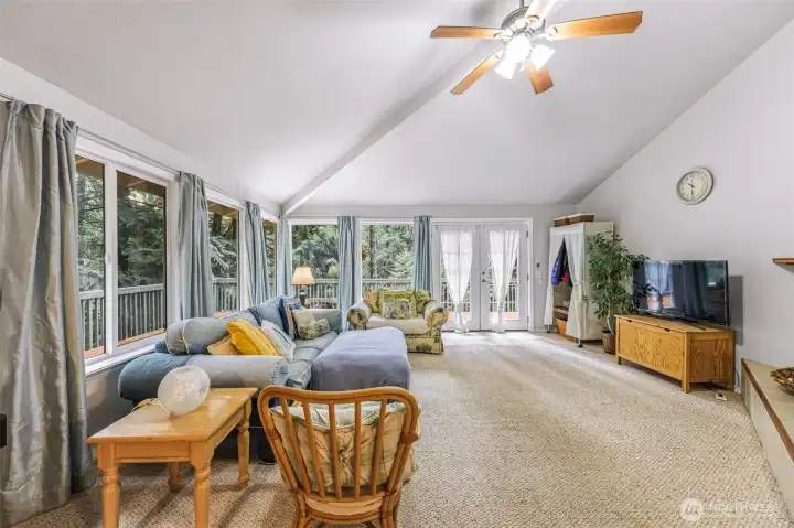 Fireplace not used. Recent addition of heat pump.