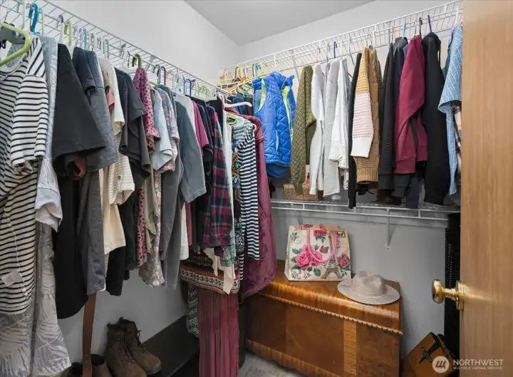 Walk in closet