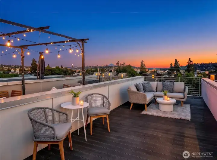 stunning sunsets from this gorgeous roof top deck