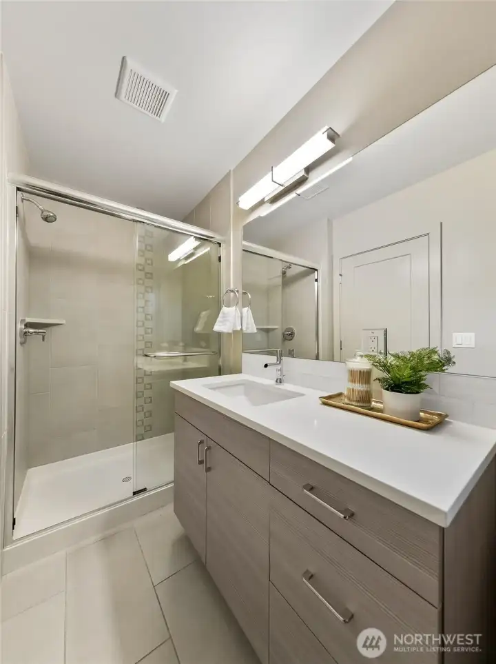 full bath on main level
