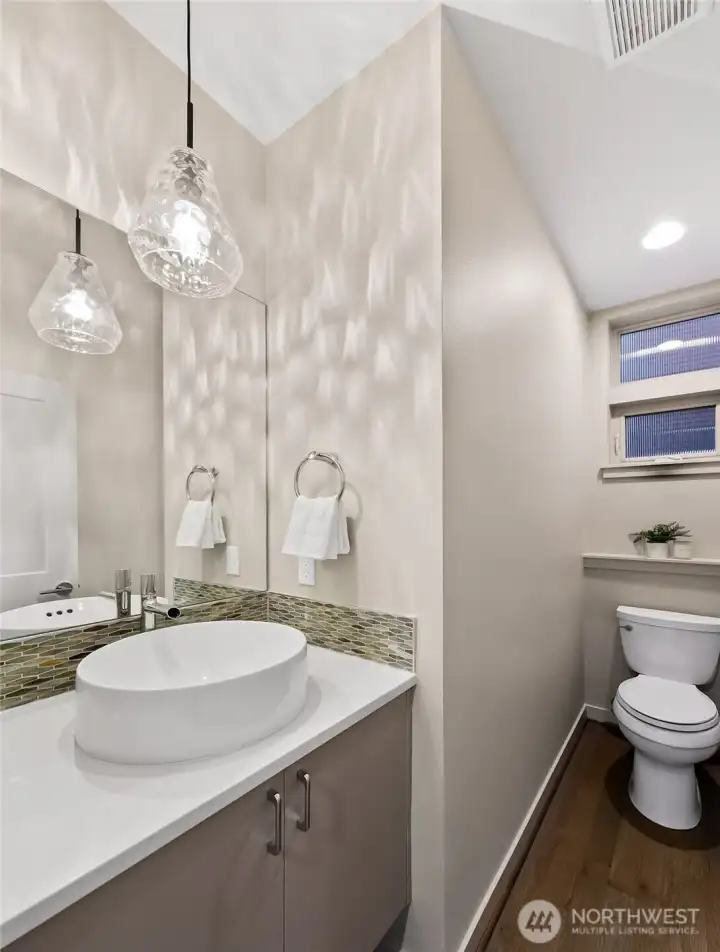 guest bath off kitchen