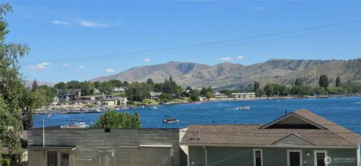 See how close you are to Manson Bay Marina?