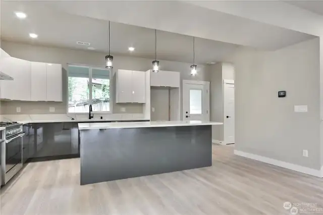 Pictures are not of the actual home but are of similar spec level and recently completed by the same General Contractor. Specifically, the appliance package shown in pictures will not be standard in the Phoebe's Meadow community.