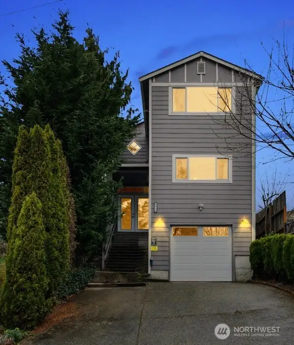 Turn-Key Remodeled home ready for your buyers!