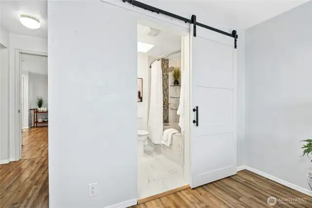 Spa like owner's bathroom is ready for your relaxation