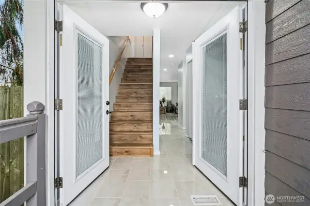 Enter into this gorgeous remodeled home Close to Seward Park!