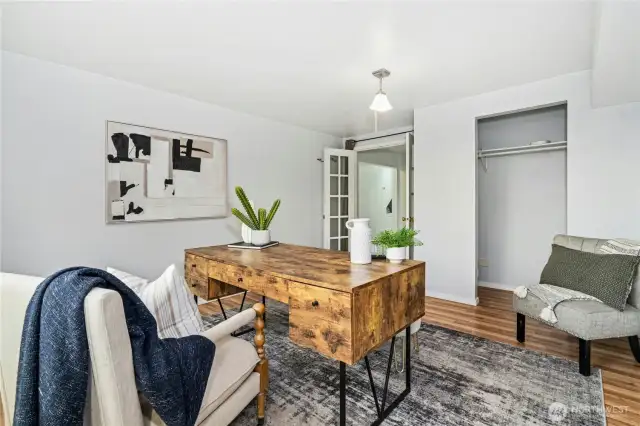Extra large room perfect for multi-use purposes