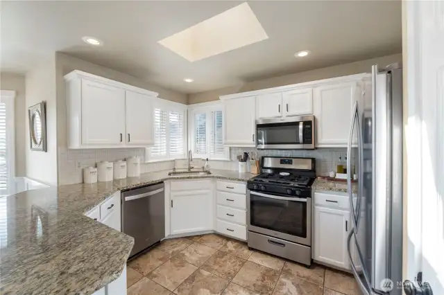 Chef's kitchen with Mountain Views!