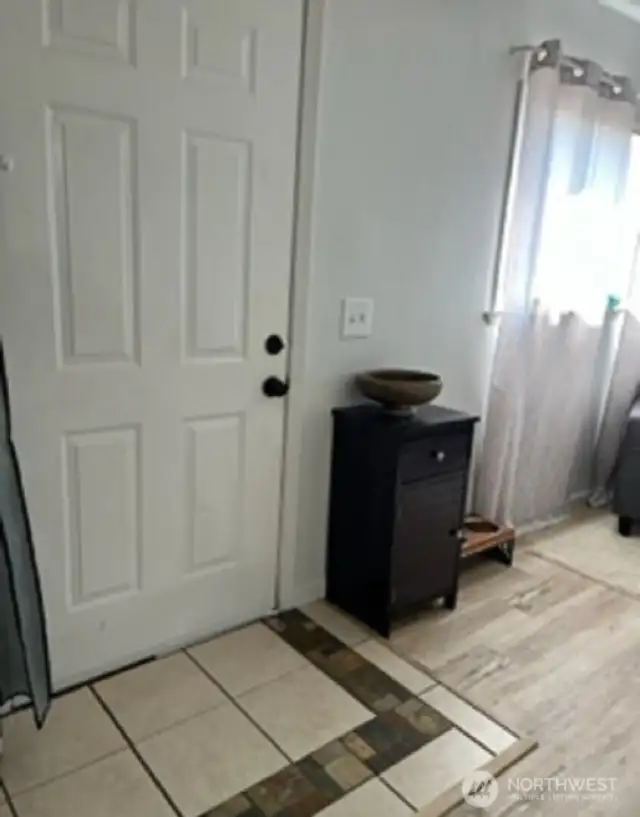 1135A Entry from Previous Tenant