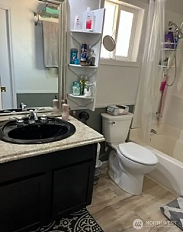 1135A Bathroom from Previous Tenant