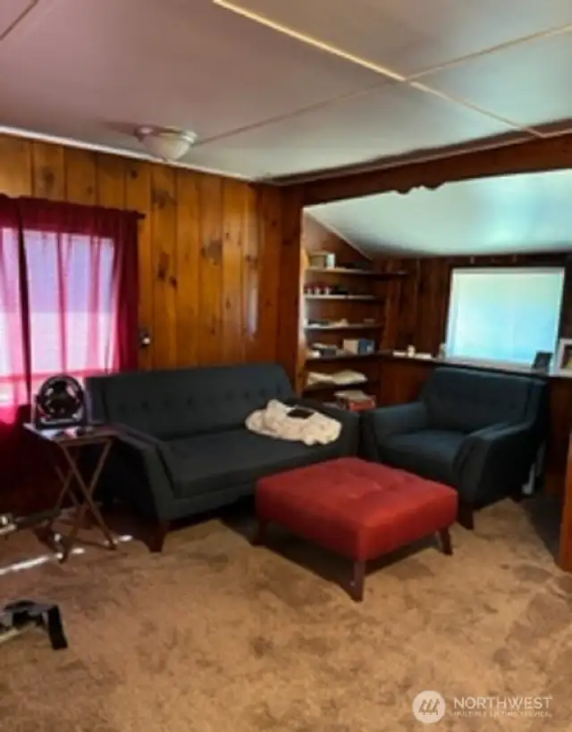 1135B Living Area from Previous Tenant