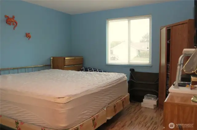 ONE OF TWO GOOD SIZED BEDROOMS!