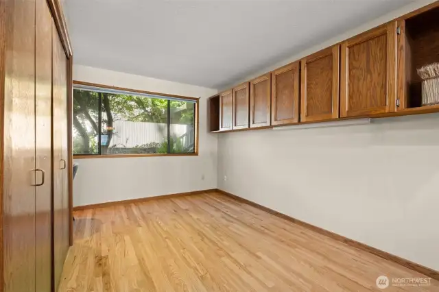 Office or additional dining