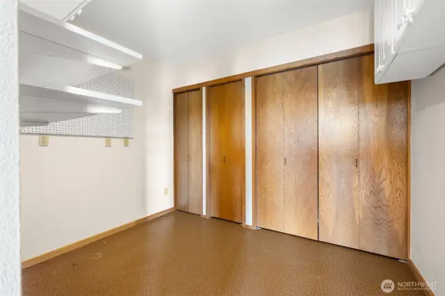 Lower storage