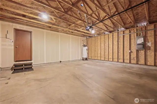 Oversized garage, clean and ready for use