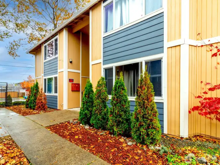 Owner has a low vacancy rate and rents bring in a respectable income consistently!