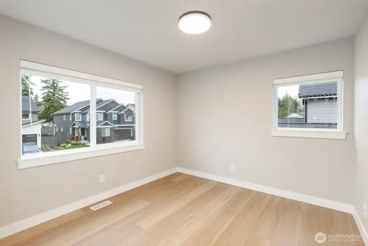 Ideal spaces for guests, home office, or creative use.