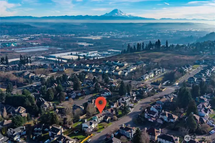 Location Location Location. Don’t miss this one!