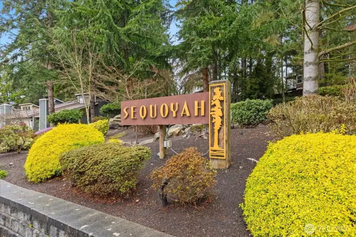 Don't miss this opportunity to live in  beautiful Sequoyah!