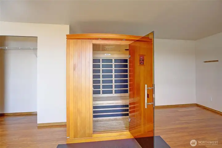 Wonderful Sauna for your Home Gym~