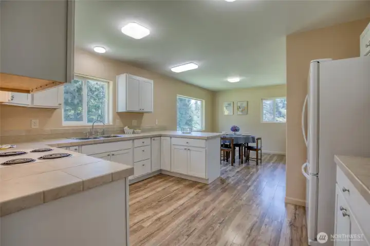 Open and bright kitchen space